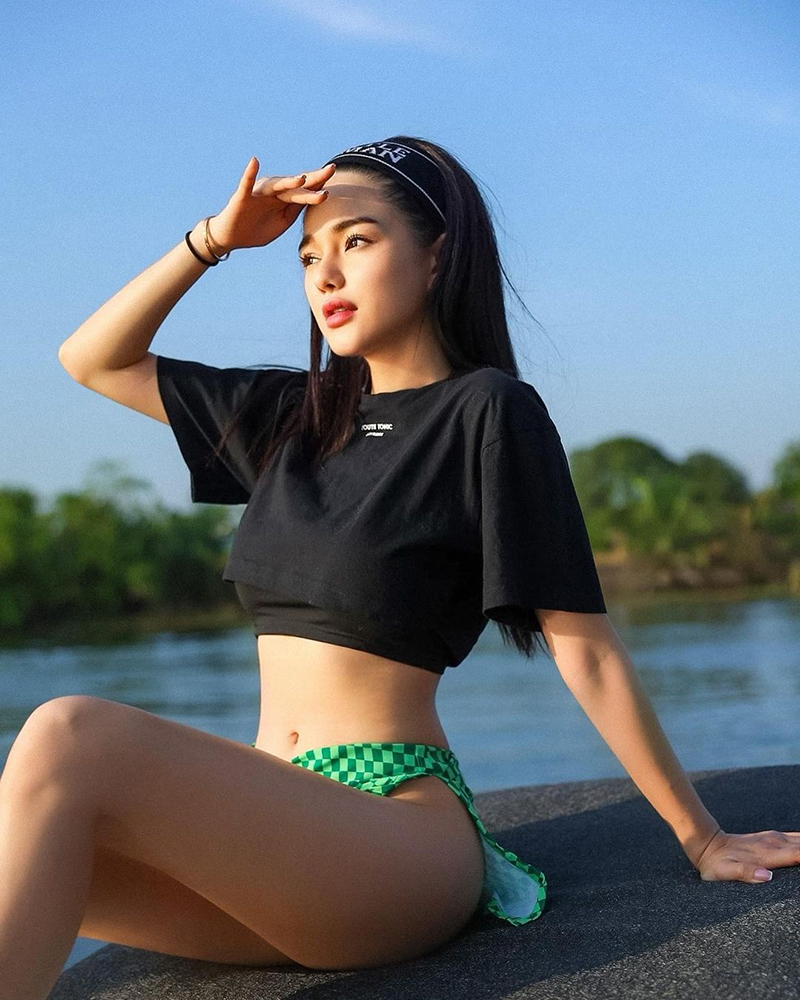 กวาง The Face กวาง วรรณปิยะ ดาราชุดว่ายน้ำ