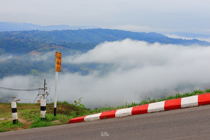 ถนนเลข 9 ภูเก้าง้อม 