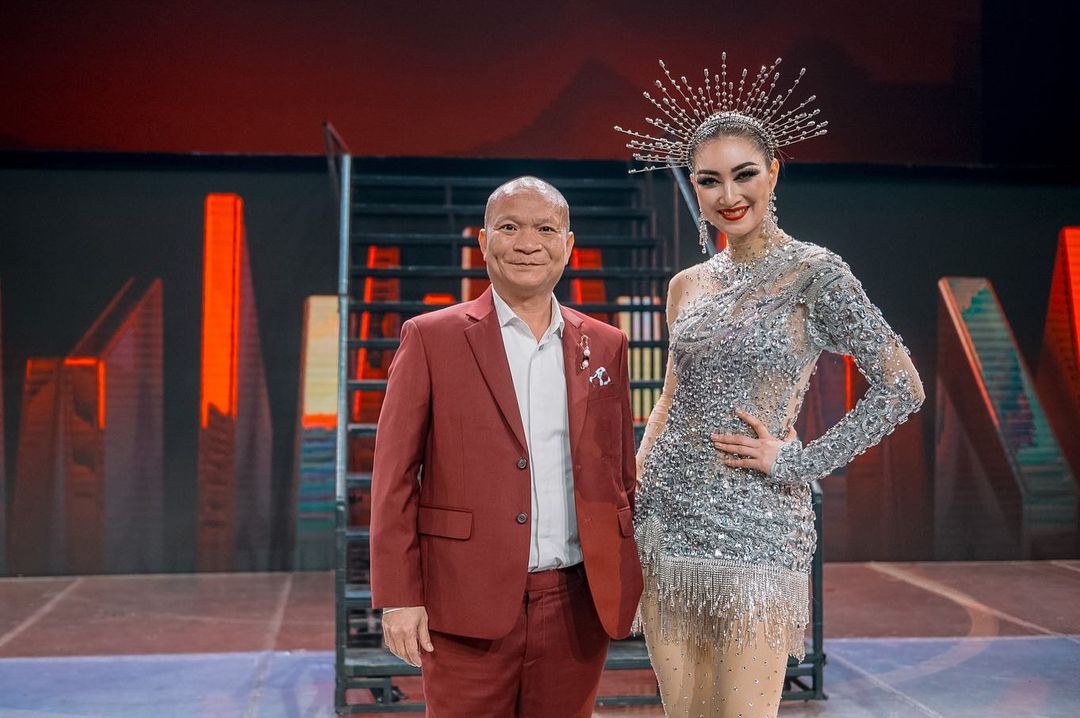 โชว์ทิฟฟานี่ แพนเค้ก-หม่ำ 