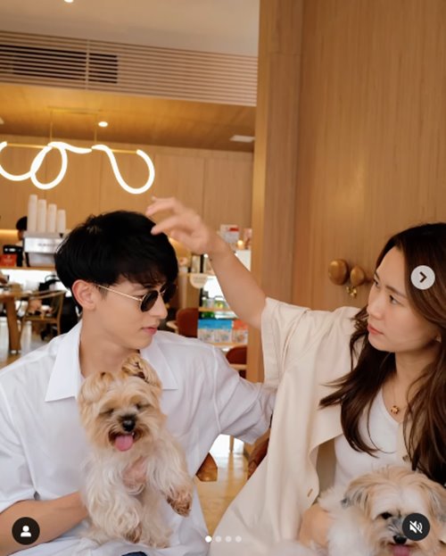 เจมส์ จิรายุ สาดโมเมนต์หวานฉลองวันเกิดกับ โฟม