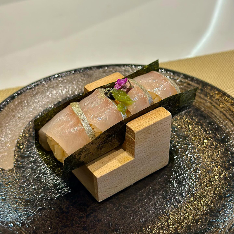 ร้านแฮนด์โรล Enhachi BKK