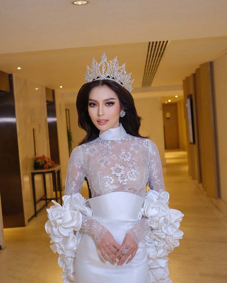 ใบเฟิร์น กัญภัสภร