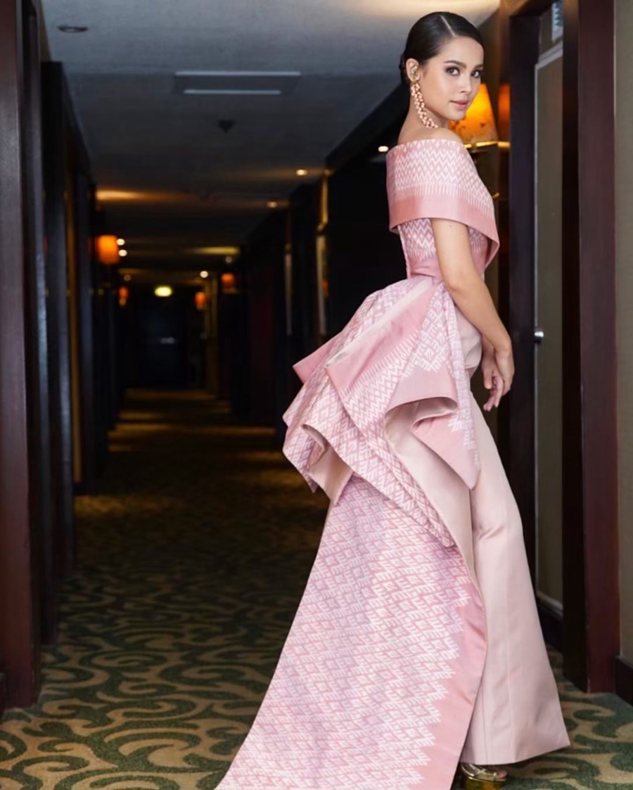 ญาญ่า อุรัสยา