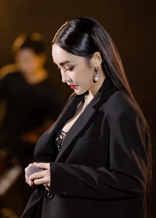 กิ๊ก รุ่งนภา  