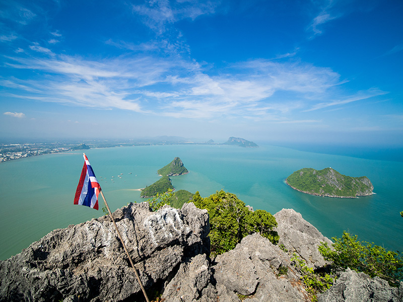 ตารางพิชิตเขาล้อมหมวก 2569