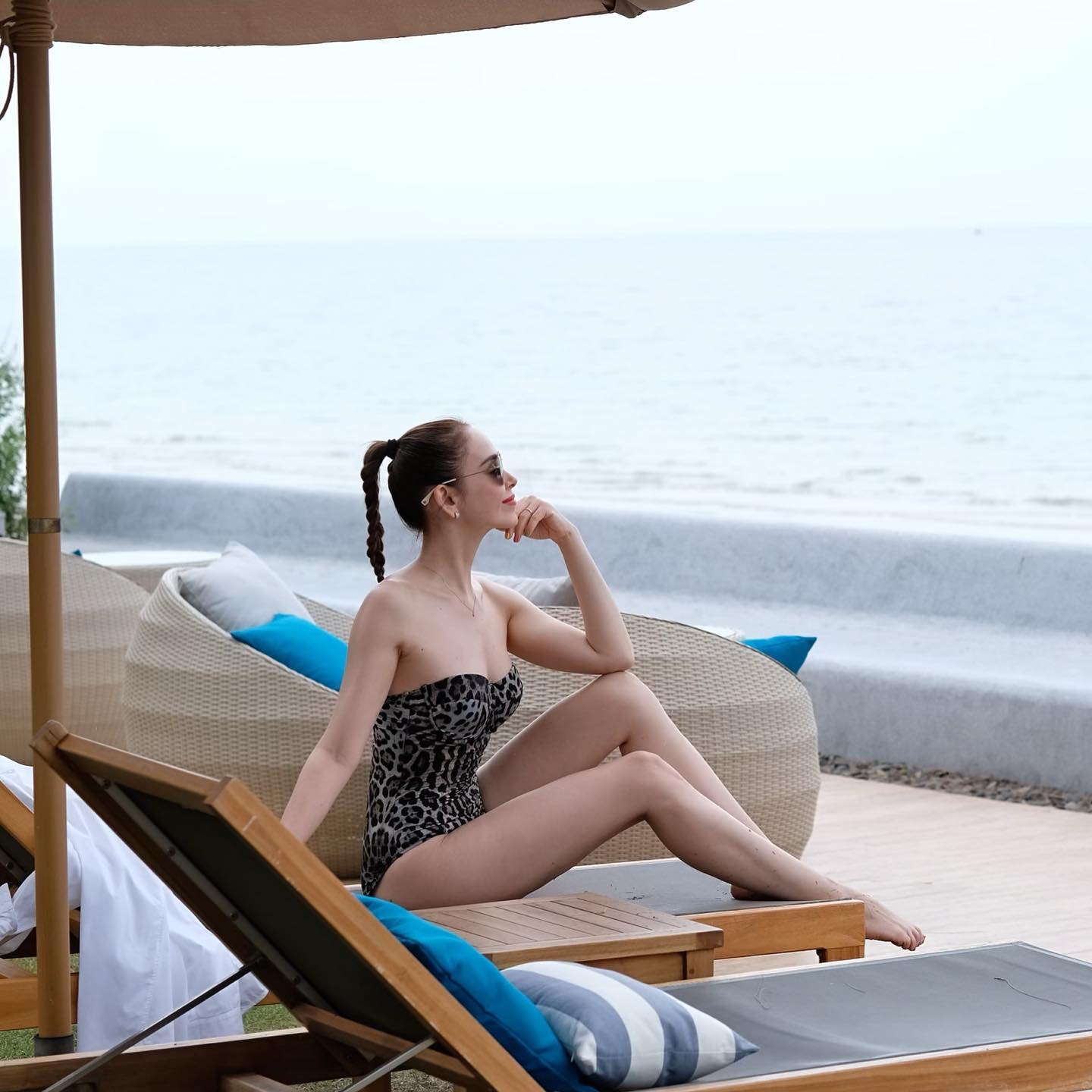 นัท มีเรีย