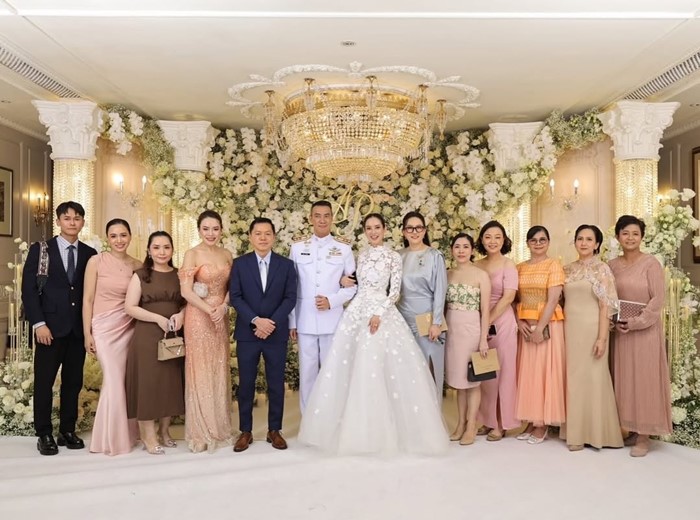  งานแต่ง หมวดอ๋อ หมอเพื่อน