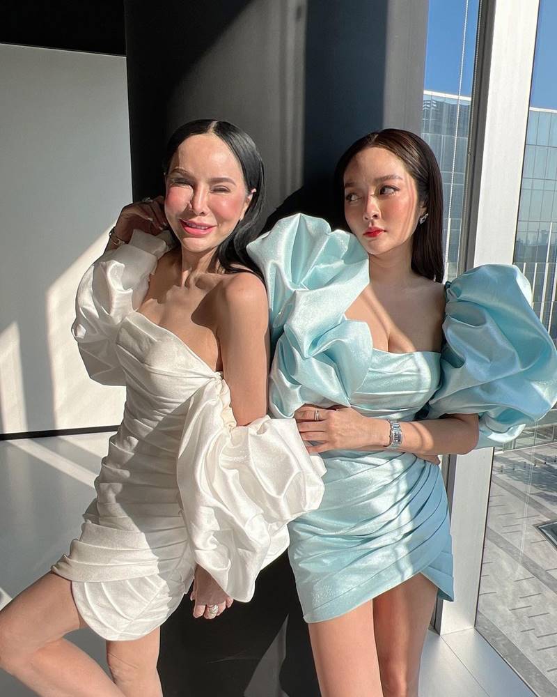 แม่ลี แม่แก้มบุ๋ม