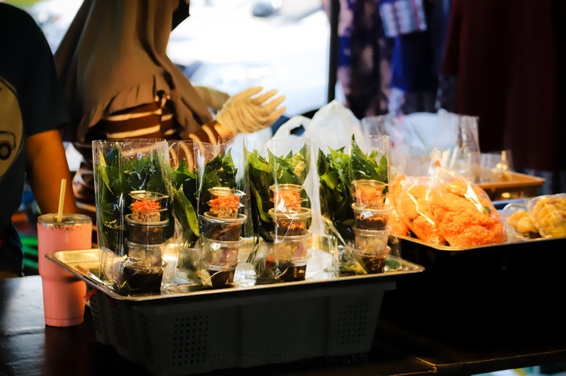 ตลาดน้ำพรประภา กรุงเทพ