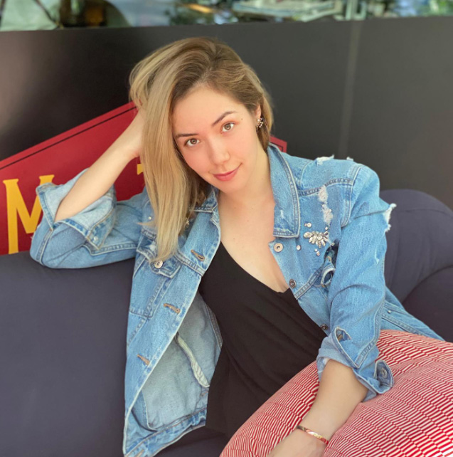 มิเรียน สุเดชา อัคเซลการ์ด ประวัติ