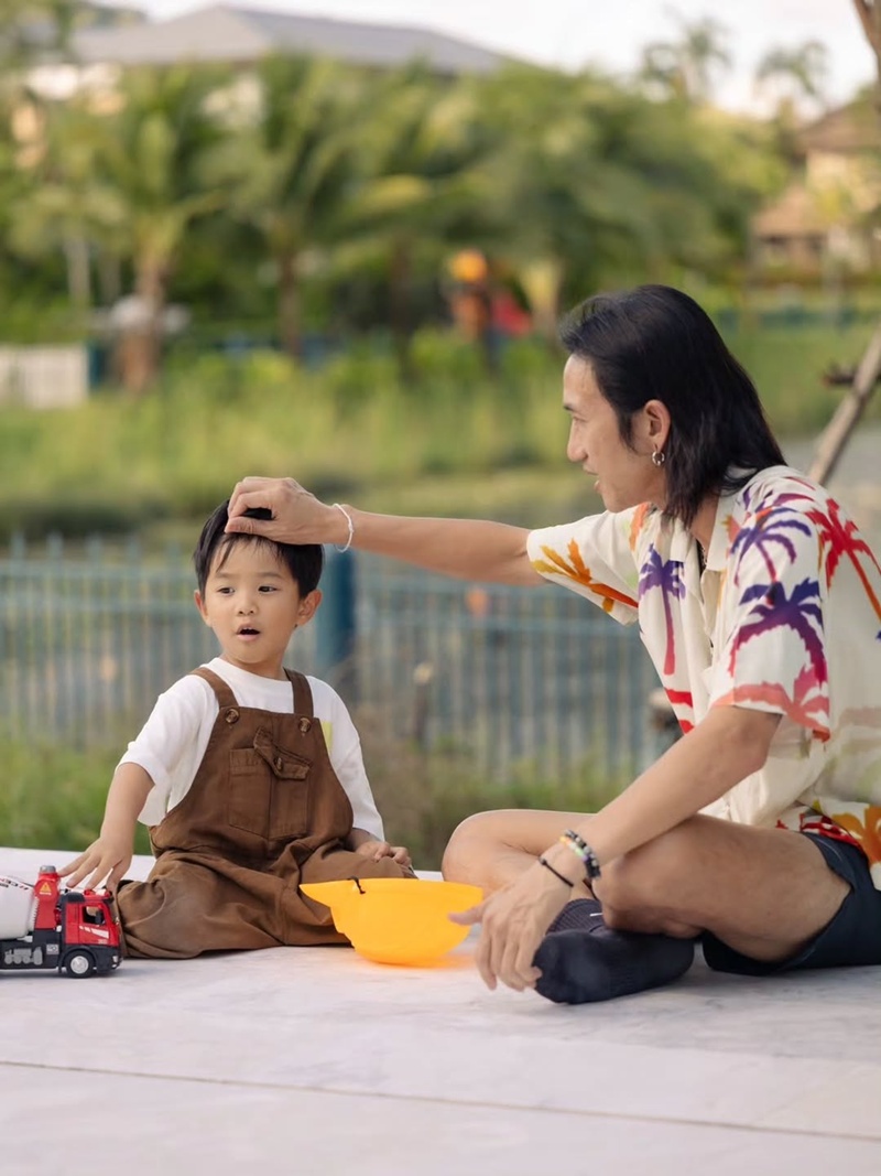 ตูน ก้อย