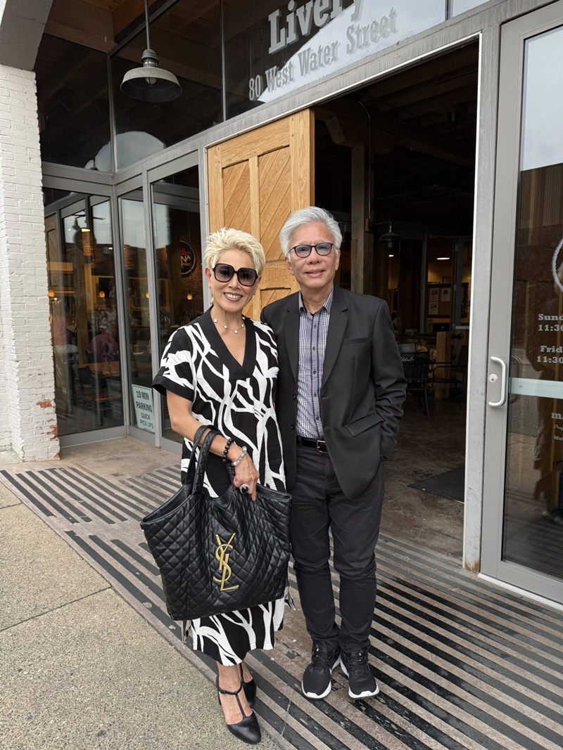 สุรชัย สมบัติเจริญ