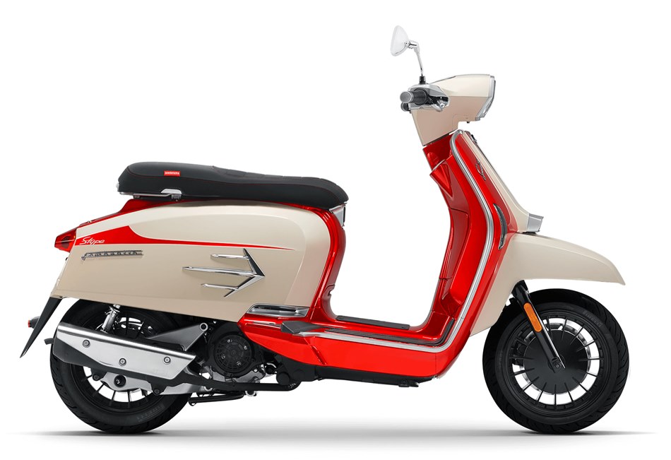 Lambretta V200 2023 