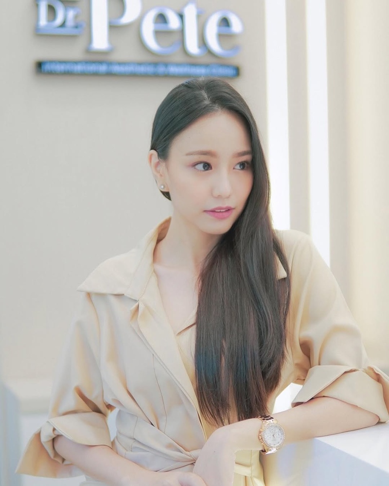 แก้ม ศิริกาญจน์