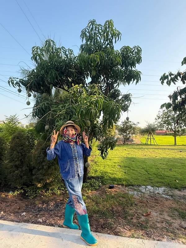 แม่แก้ว คุณแม่ ณเดชน์