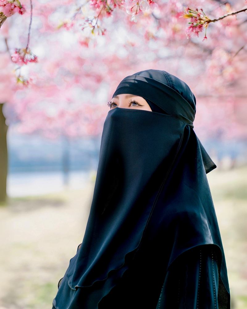 น้องเร Rae Lil Black