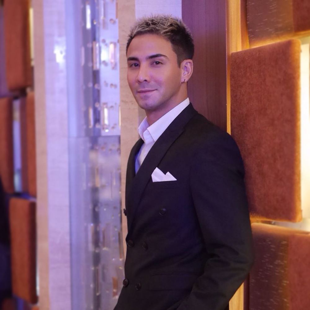 แอนด์ดรูว์ กรเศก โคนินทร์