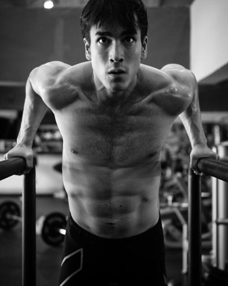 ณเดชน์ คูกิมิยะ