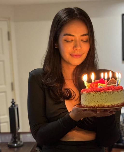 มิเรียน สุเดชา อัคเซลการ์ด ประวัติ