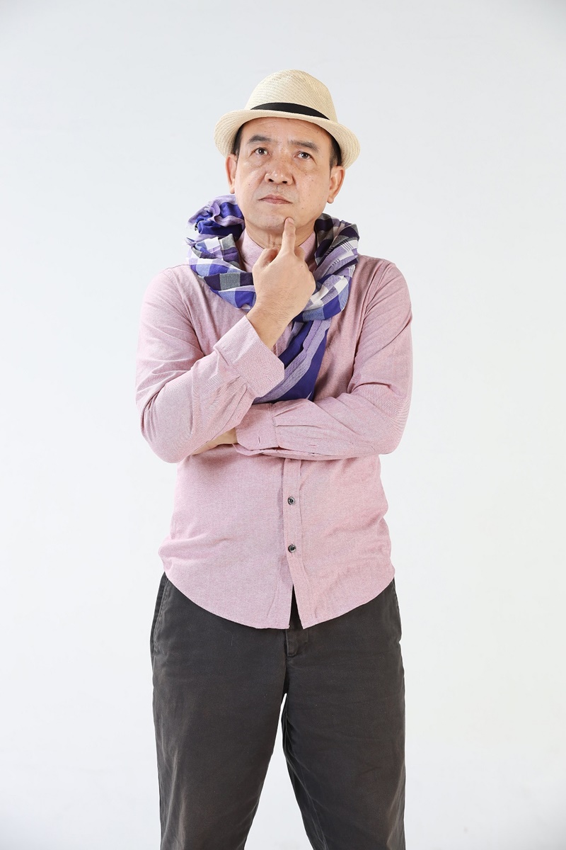 สาวน้อยร้อยไมค์