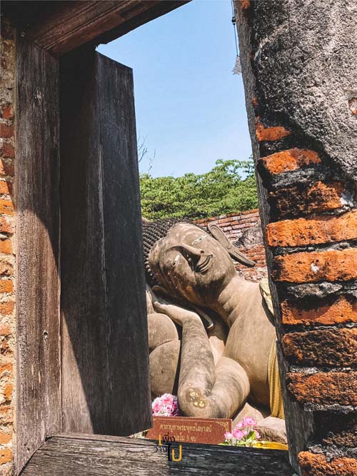 วัดพุทไธศวรรย์ 