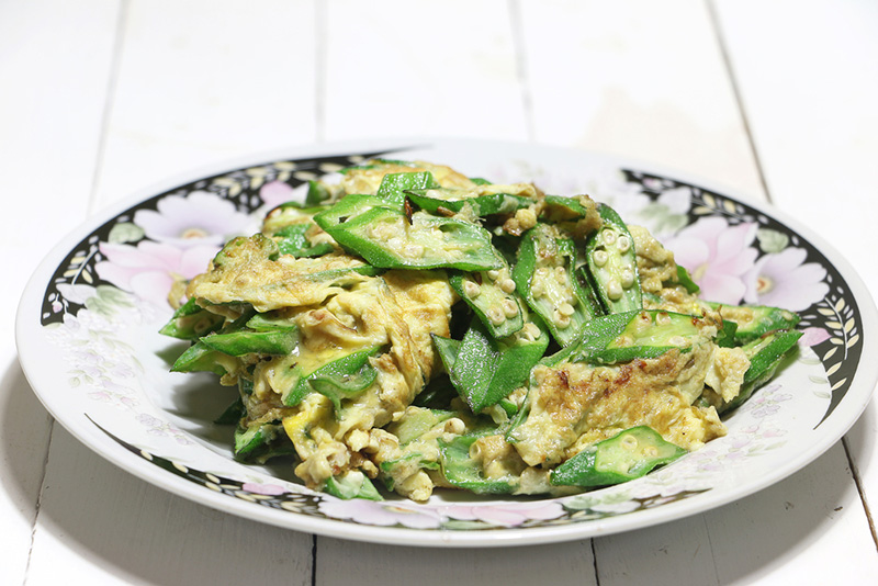 กระเจี๊ยบเขียวผัดไข่ เมนูผักผัดไข่ เมนูผัดผัก เมนูไข่ สูตรอาหาร