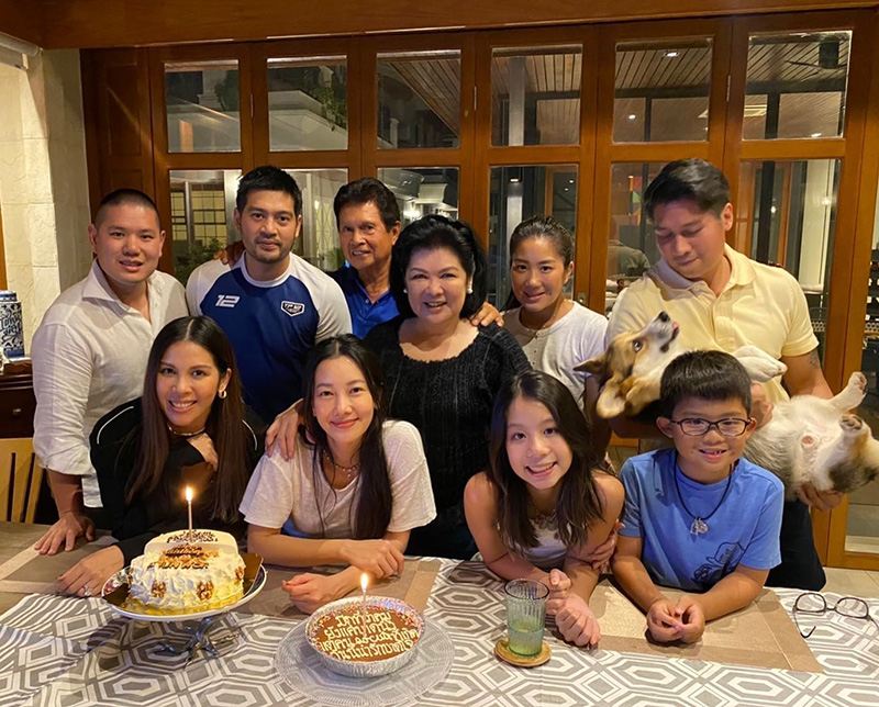 นุ่น วรนุช