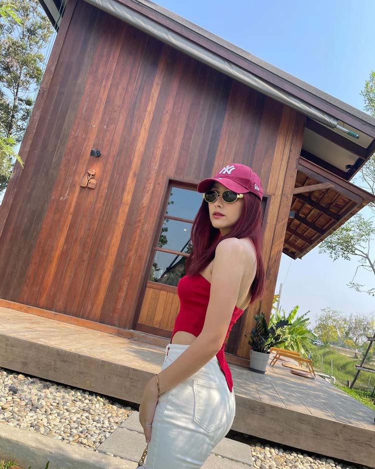 ฮาน่า ลีวิส