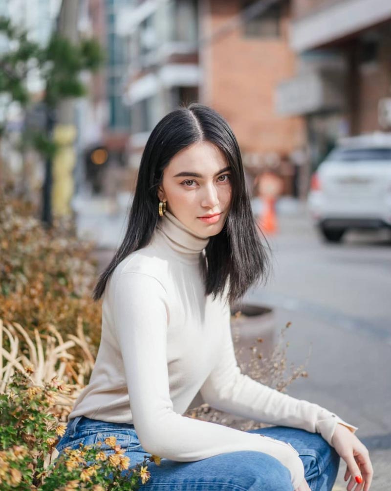 ใหม่ ดาวิกา