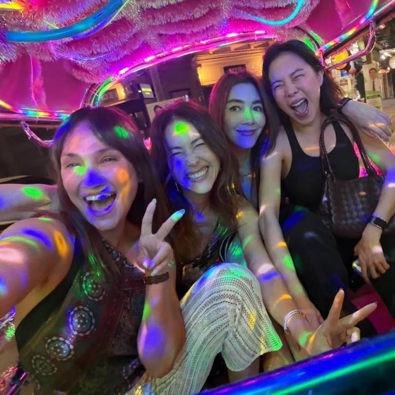 พอลล่า เทเลอร์ ฉลองวันเกิด 43 ปี