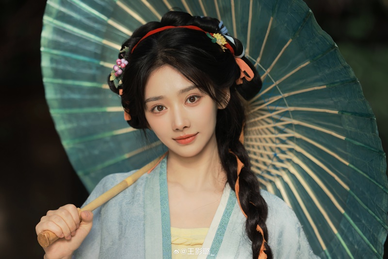 หวังอิ่งลู่ ประวัติ