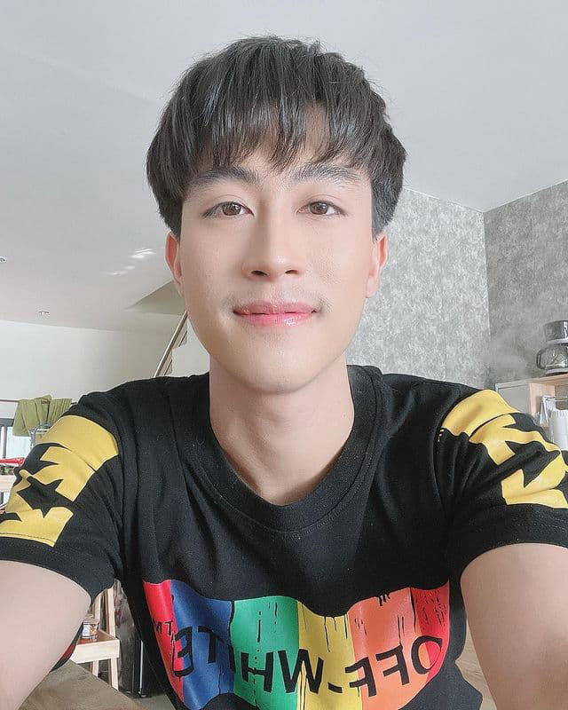 นักร้องลูกทุ่งชาย