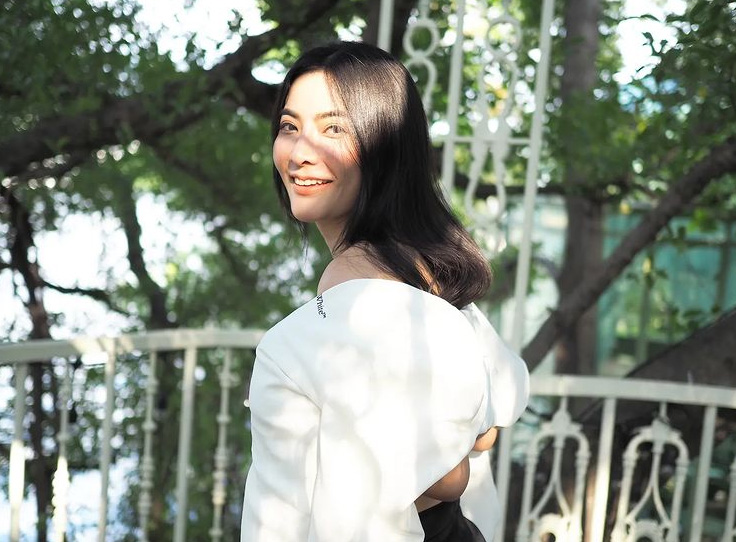 อาย วราไพรินทร์ ประวัติดารา