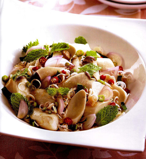 ยำเห็ดออรินจิสมุนไพร