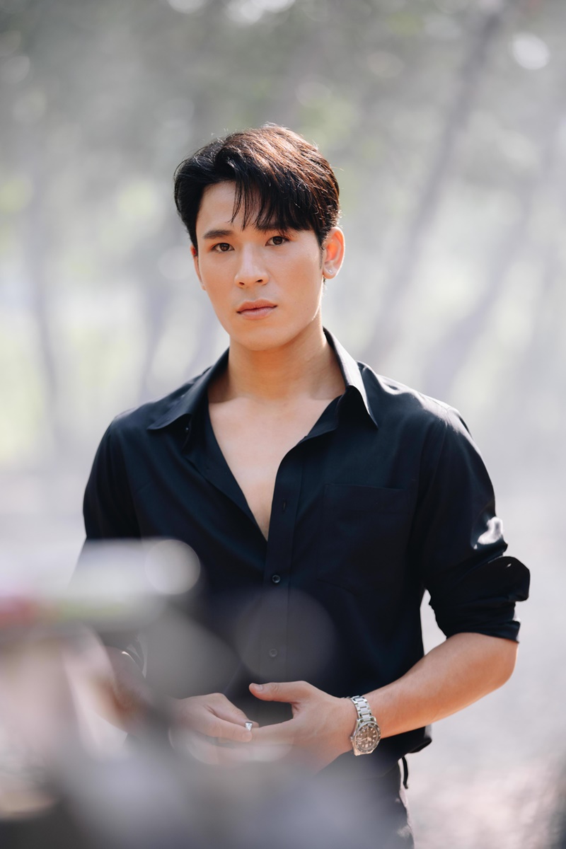 หลงกลิ่นเกสร Flower Boy