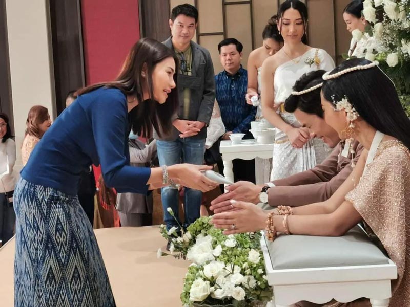 ลูกสาวไมค์ ภิรมย์พร แต่งงาน