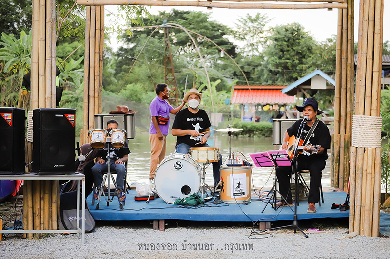 ตลาดน้ำพรประภา กรุงเทพ