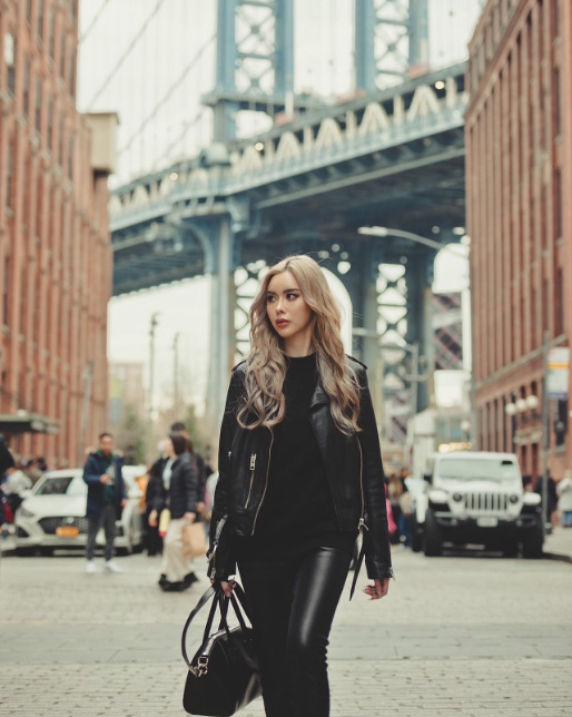 ไอซ์ ปรีชญา ประวัติ