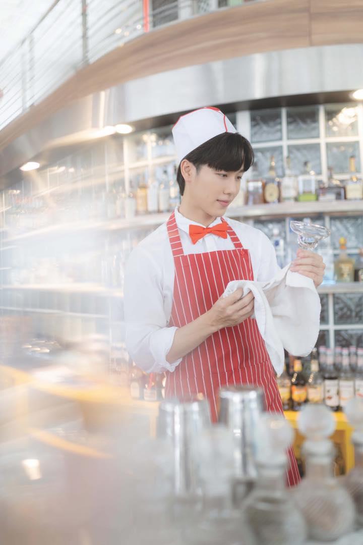 วอร์ วนรัตน์