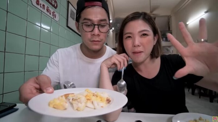 กาย - ฮารุ รีวิวไข่เจียวปู เจ๊ไฝ