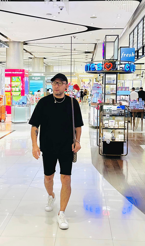 เอ๋ เชิญยิ้ม ดาราตลกชื่อดัง กับประวัติและหลากเรื่องราวชีวิตก่อนถูกรางวัลกว่า 6 ล้านบาท