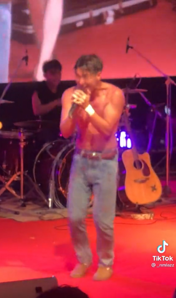 ท่าเต้นโตโน่