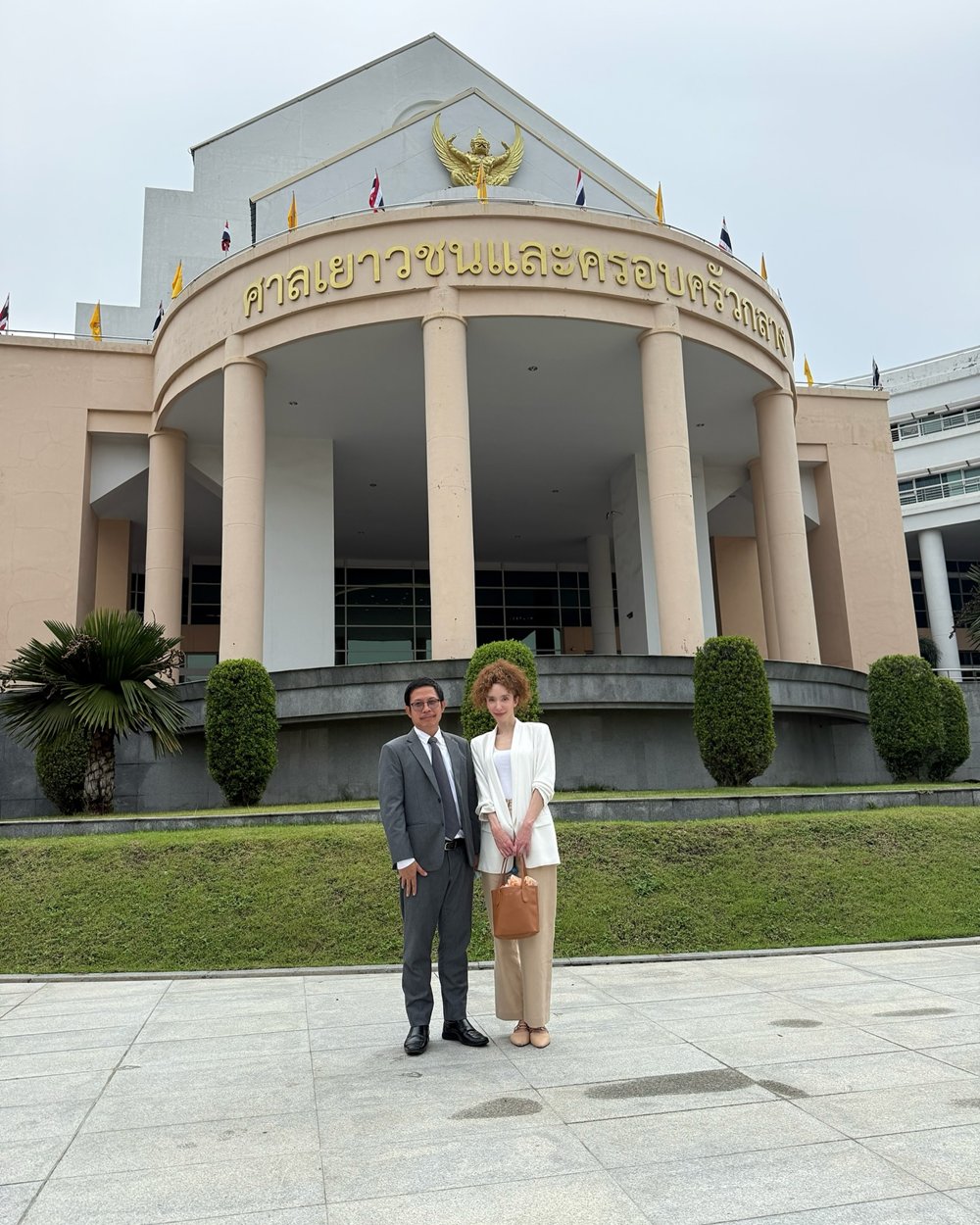 ภาพล่าสุด คลาวเดีย เผยที่มาแผลเย็บ 40 กว่าเข็ม