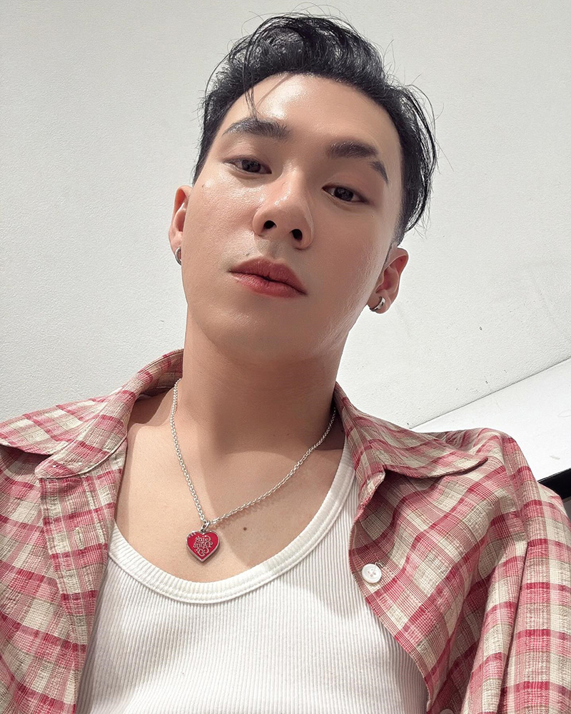 ตั้ม วราวุธ ขี่มอเตอร์ไซค์ชน เจ็บหนัก