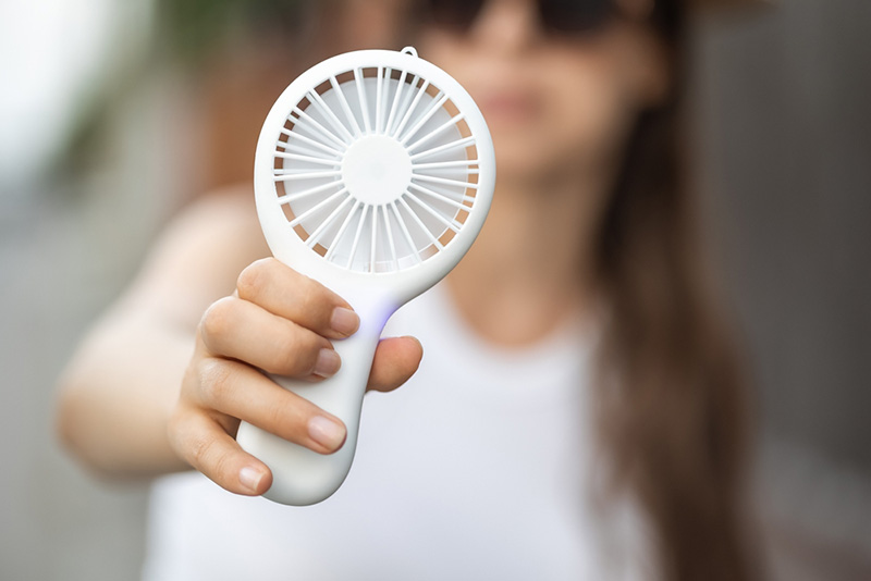 พัดลมพกพา ยี่ห้อไหนดี