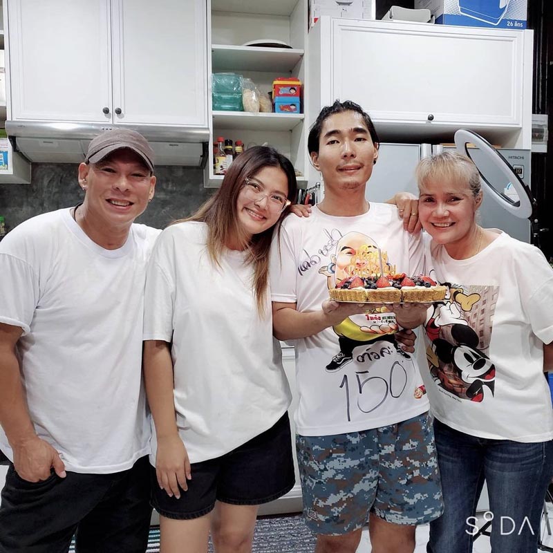 นก เมีย โหน่ง ชะชะช่า