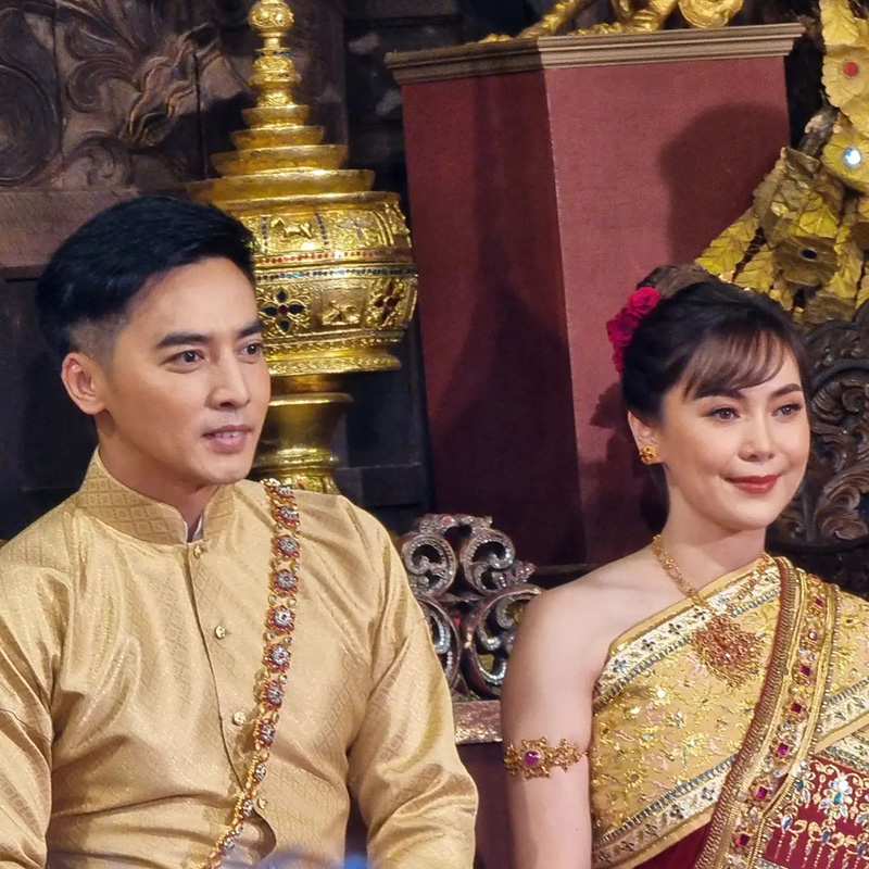 โก โกสินทร์ ควงแฟนนอกวงการ เข้าพิธีแต่งงาน 