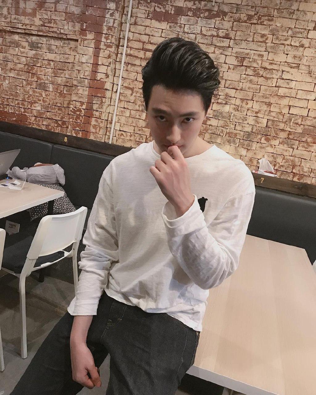ครูหล่อ
