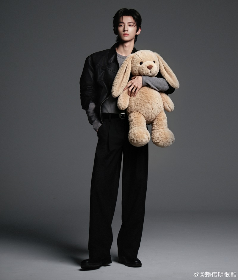 ล่ายเหว่ยหมิง Lai Wei Ming