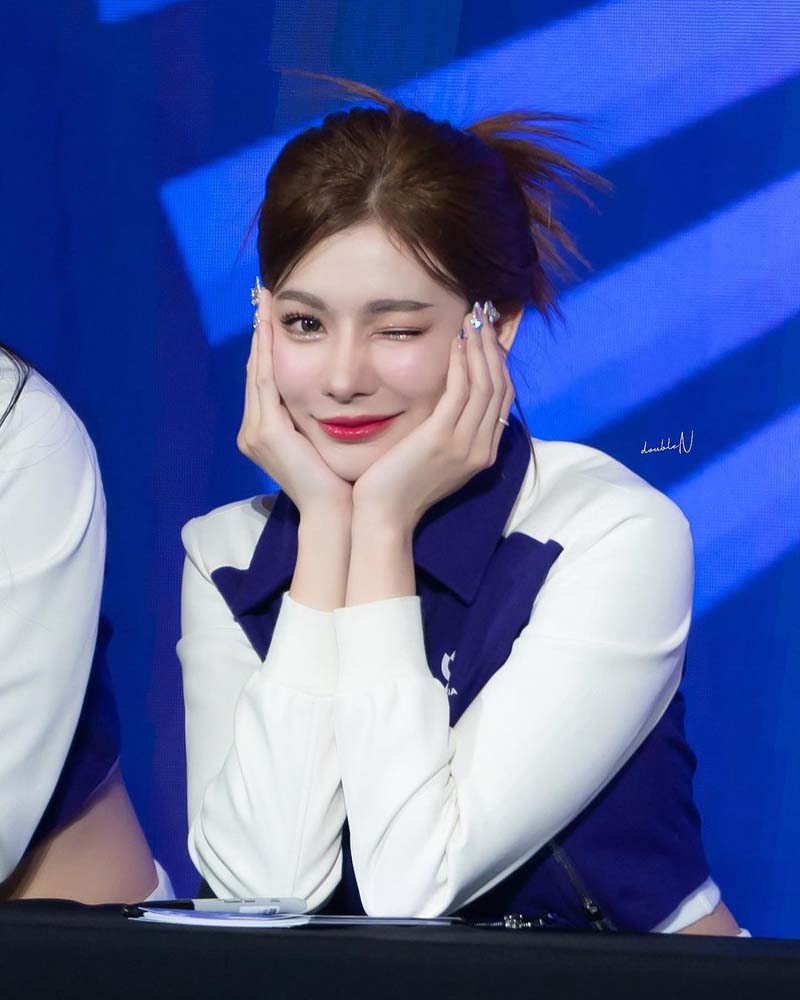 ไผ่หลิว กมลวลัย